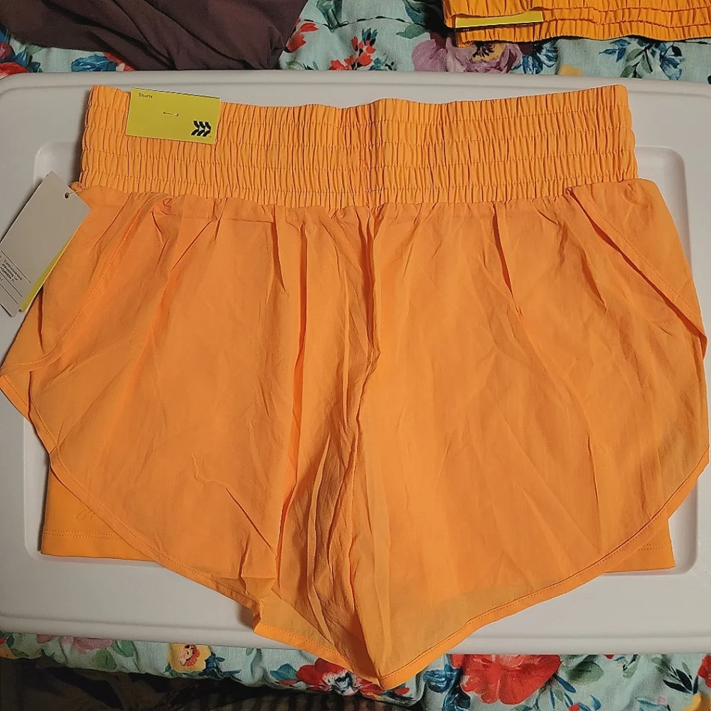 Women's Translucent Tulip Shorts 3.5